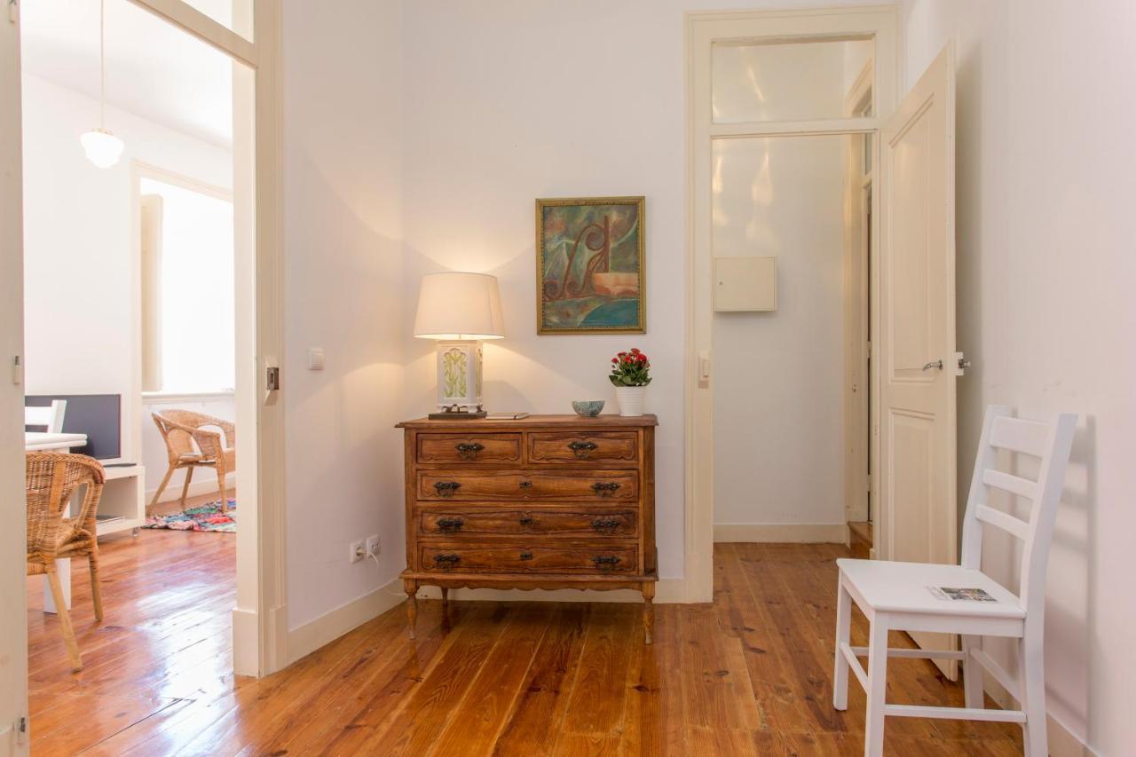 Spacious Alfama Duplex, By Timecooler Lisbon Luaran gambar