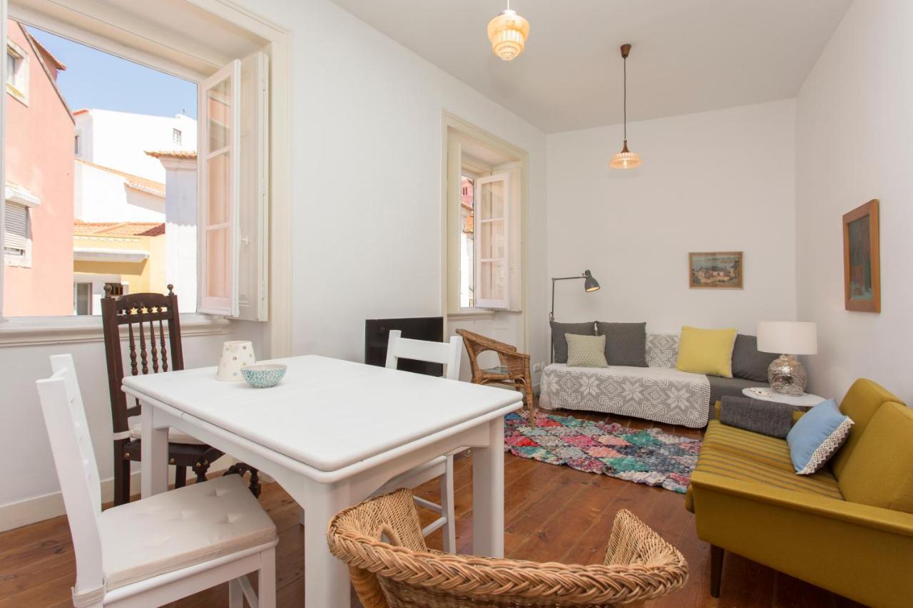 Spacious Alfama Duplex, By Timecooler Lisbon Luaran gambar