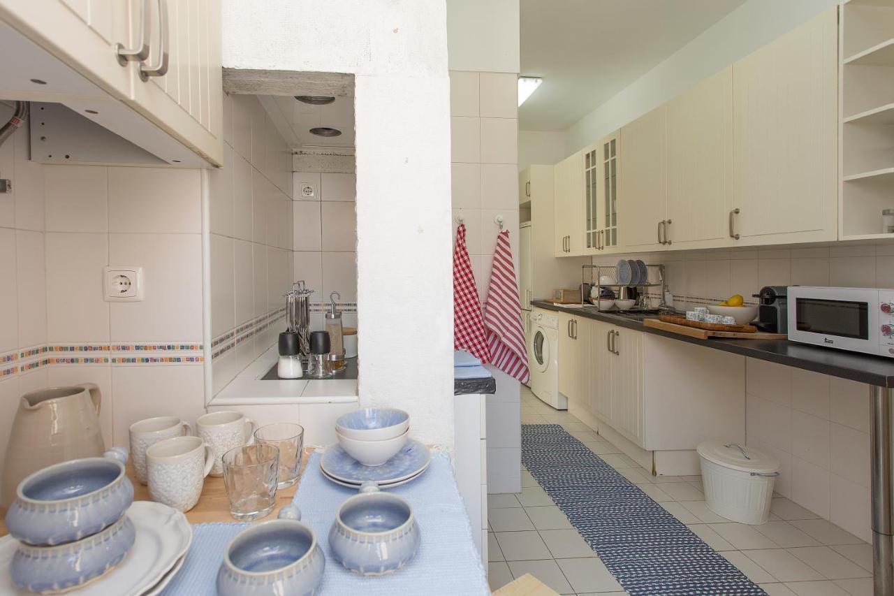 Spacious Alfama Duplex, By Timecooler Lisbon Luaran gambar